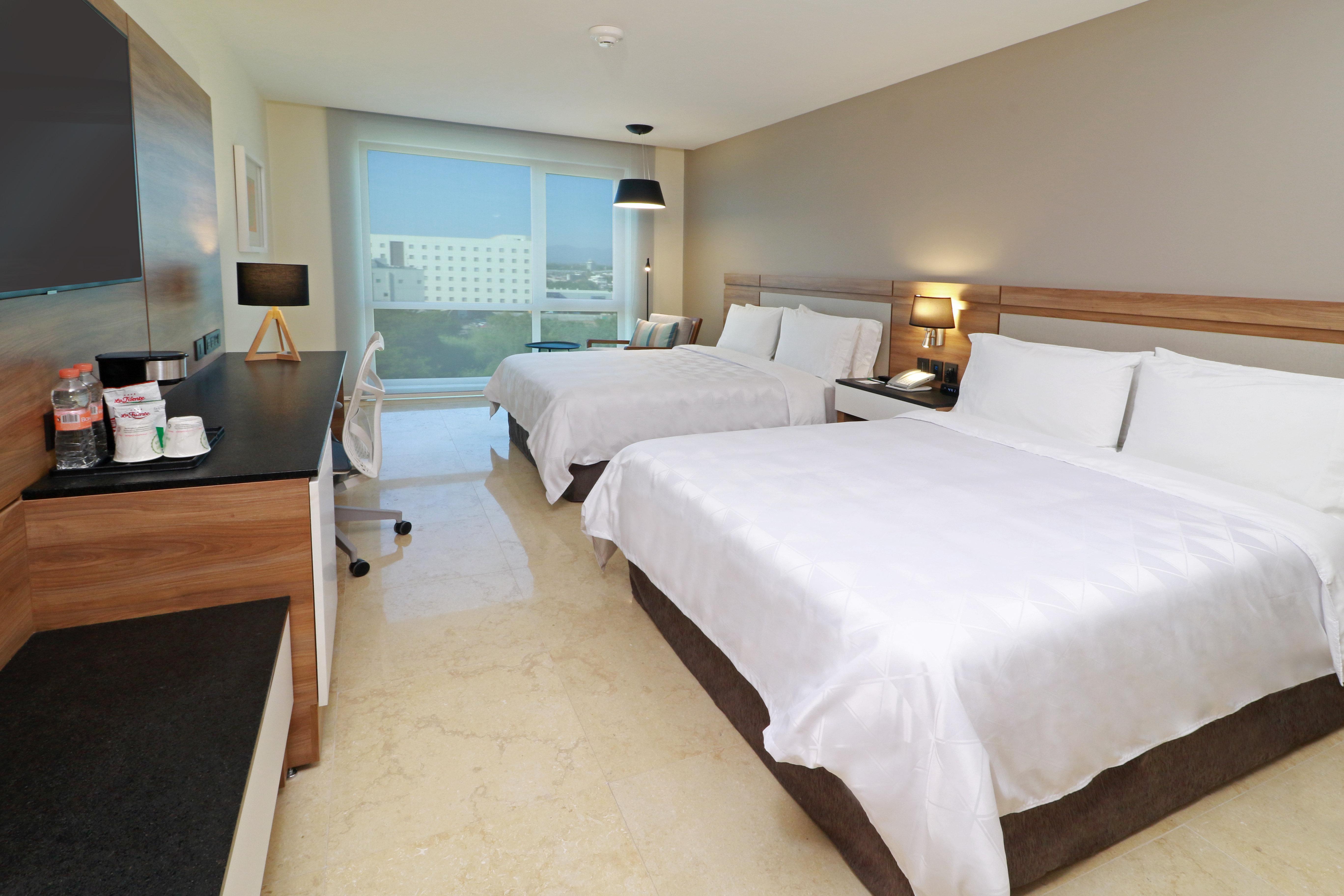 Holiday Inn & Suites - Puerto Vallarta Marina & Golf By Ihg Exterior foto