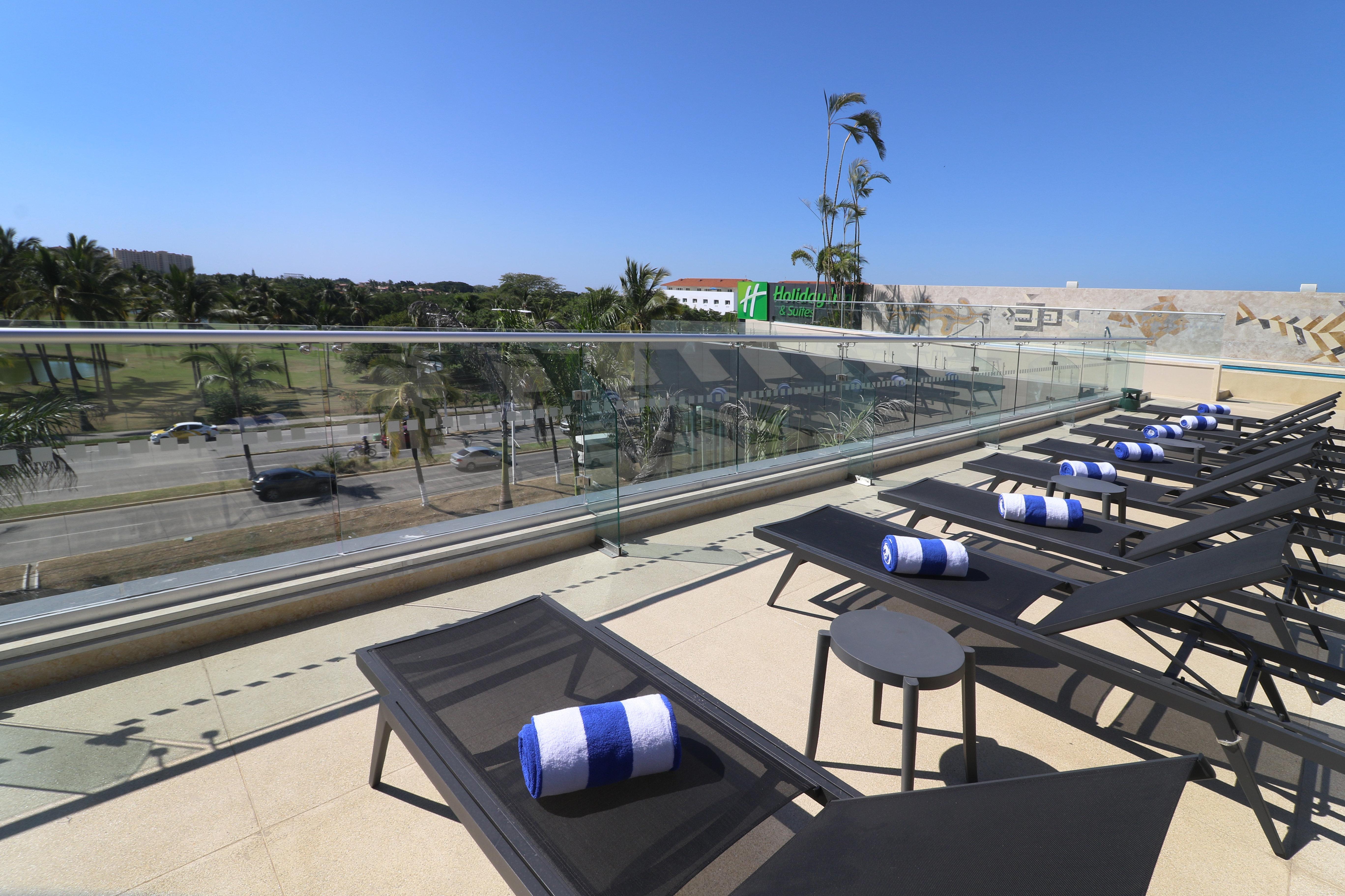 Holiday Inn & Suites - Puerto Vallarta Marina & Golf By Ihg Exterior foto